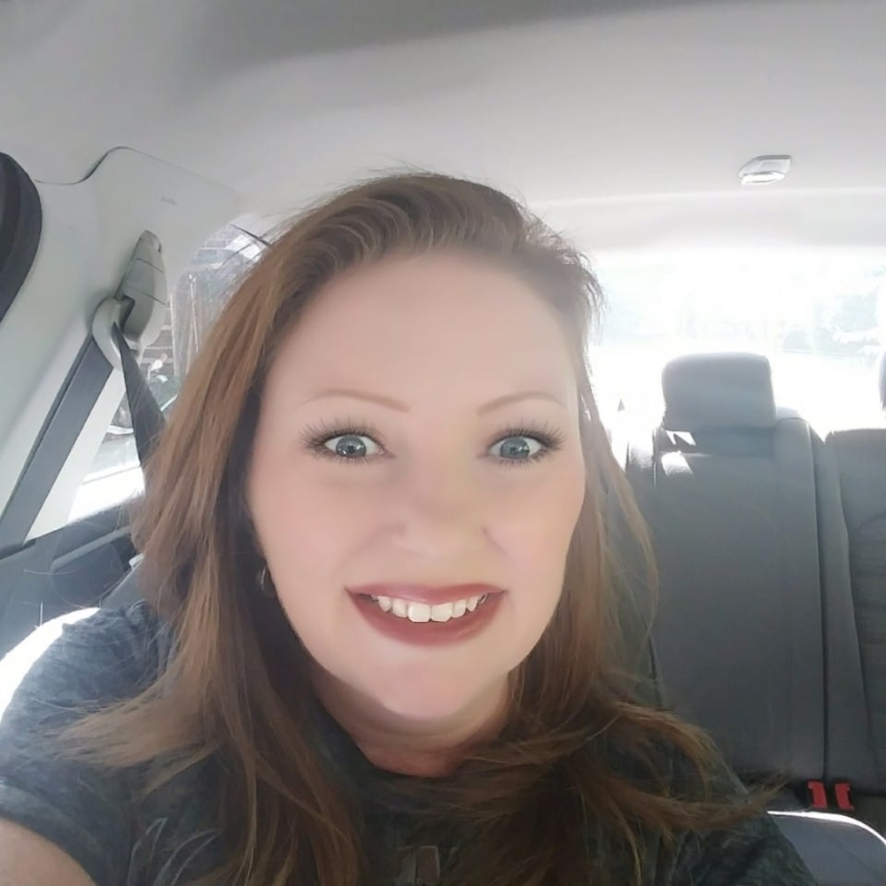 Meet your Posher, Jenn